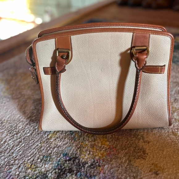 Authentic Dooney and Burke satchel bag. Dooney and Burke leather purse. Vintage - Picture 3 of 14